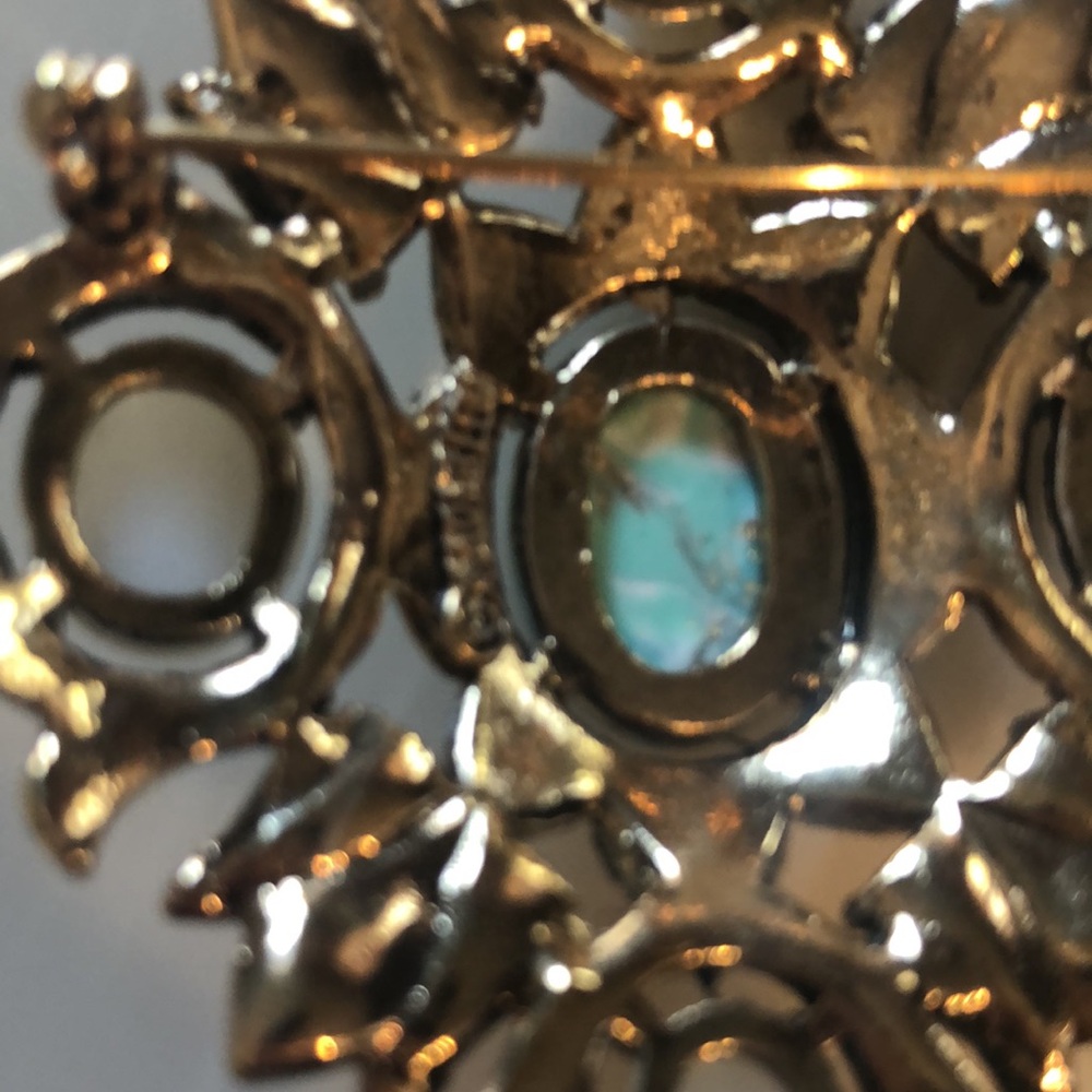 1960’s signed Sarah Coventry broach absolutely gorgeous turquoise and pearls - Picture 2 of 4